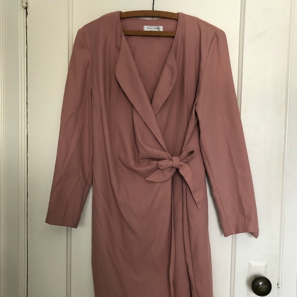 Beechers Brook Dresses & Skirts - [SOLD] Rose coloured Vintage Wrap Dress Size S/M